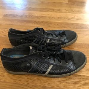 Diesel men’s low top sneakers size 13